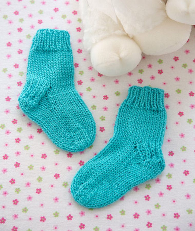 60 Best Crochet Baby Sock Patterns - How To Make DIY Inspirations