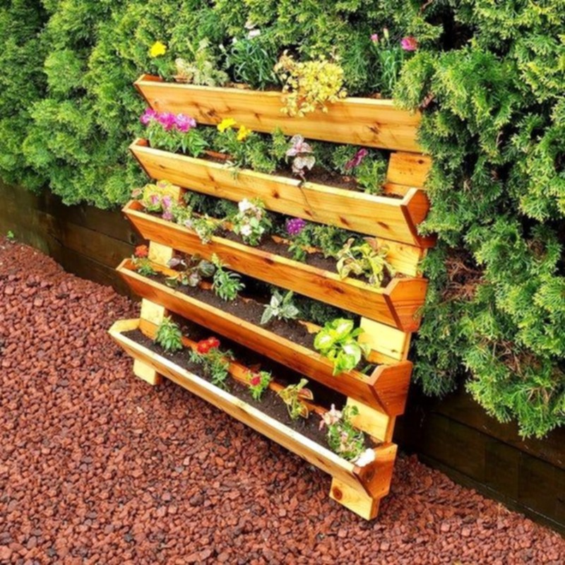 Pallet Planter Ideas (21)