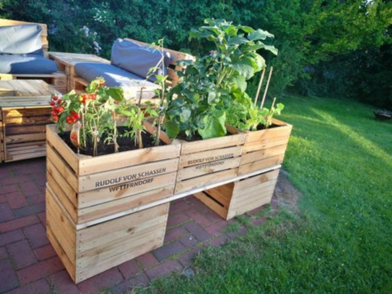 Pallet Planter Ideas (22)