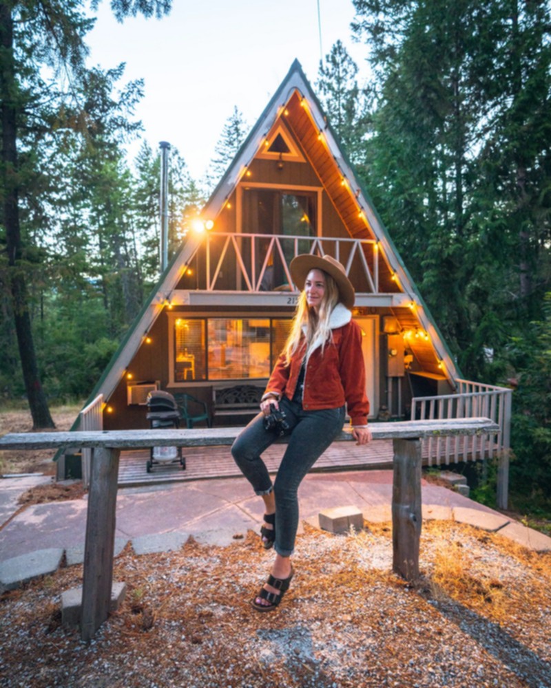 Modern Wood Cabin 14 
