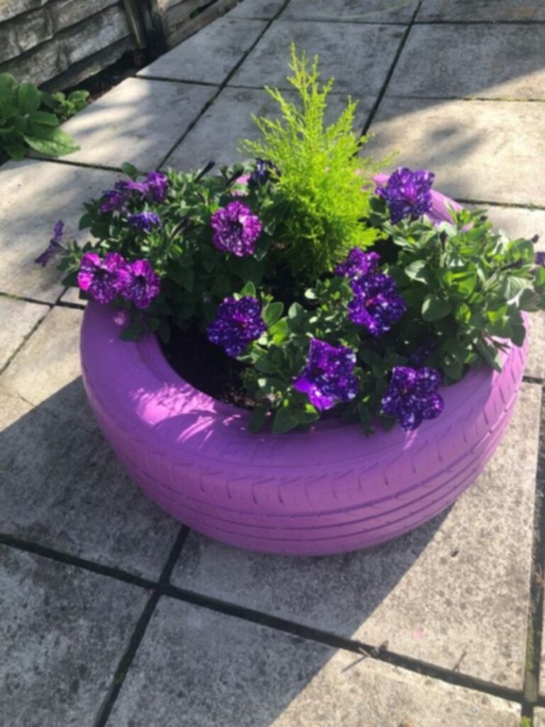 Awesome Tire Planter Ideas For the Garden - HOW TO MAKE – DIY